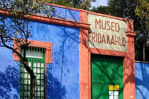 Fachada del Museo Frida Kahlo en Coyoacán